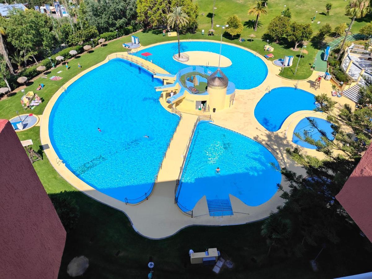 Apartamento Entero, Enormes Piscinas, Terraza Y Playa Benalmádena Buitenkant foto