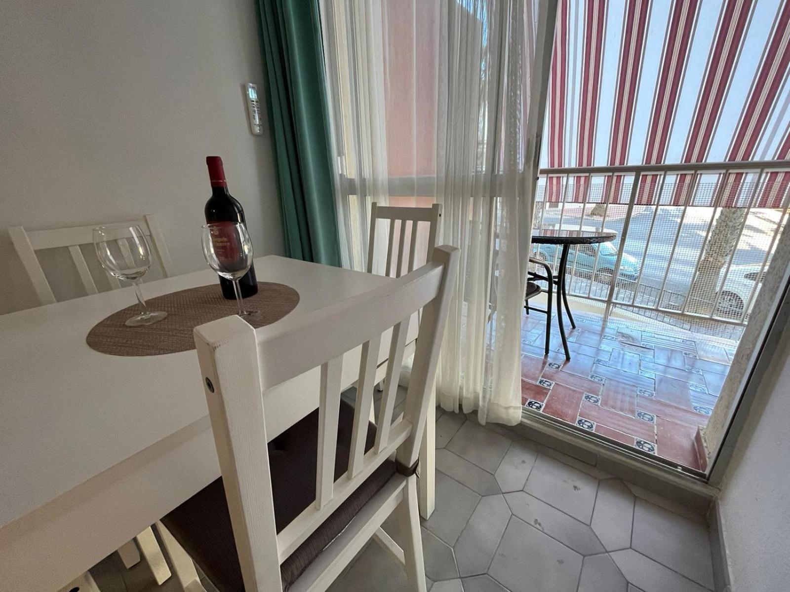 Apartamento Entero, Enormes Piscinas, Terraza Y Playa Benalmádena Buitenkant foto