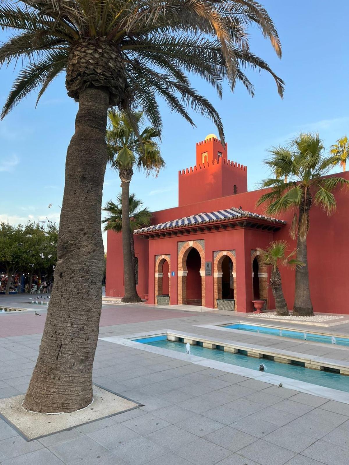 Apartamento Entero, Enormes Piscinas, Terraza Y Playa Benalmádena Buitenkant foto